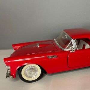 1955 Ford Thunderbird Convertible 1:18 scale
